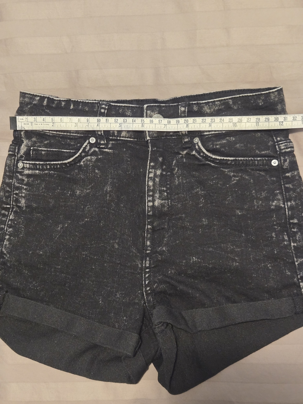 H&M Black, Light Blue & Medium Blue Denim Shorts Bundle Of 3 - Picture 9 of 12